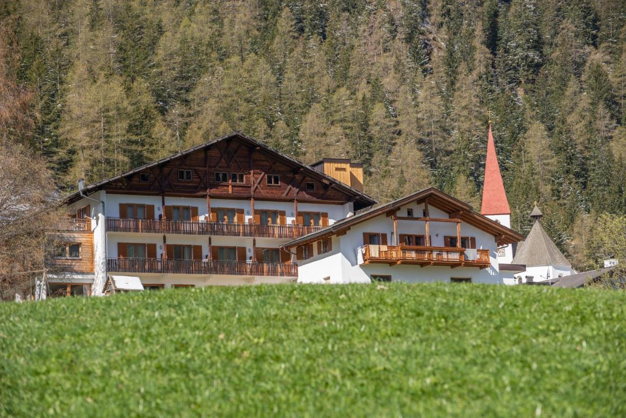 Hotel Ultnerhof Santa Gertrude المظهر الخارجي الصورة