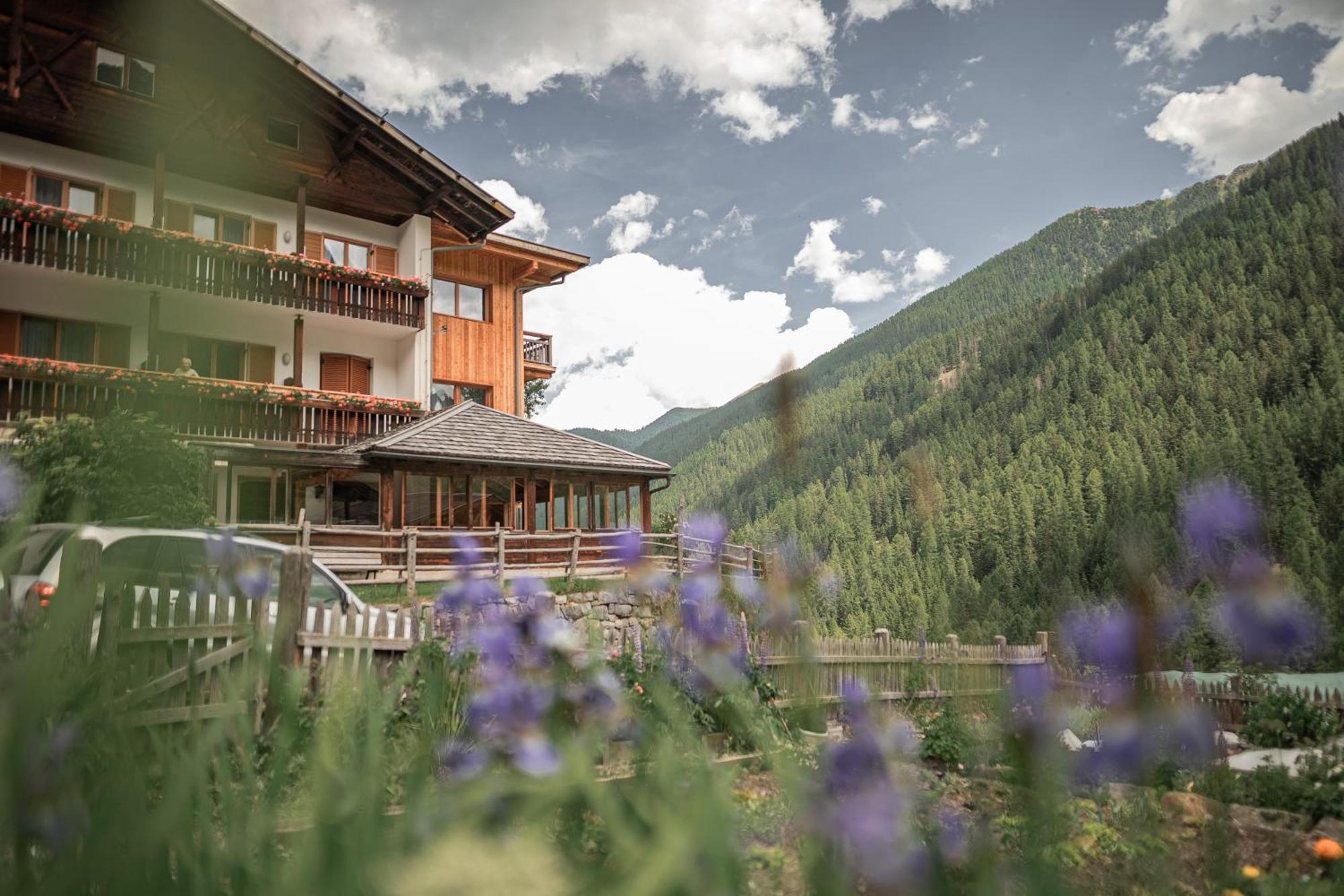 Hotel Ultnerhof Santa Gertrude المظهر الخارجي الصورة
